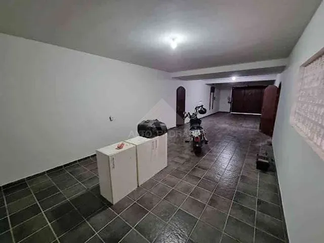 Sobrado com 150m² 3 quartos e 3 banheiros, à venda, no bairro Jardim Anchieta em Mauá