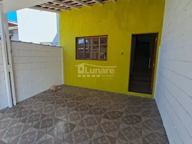 Sobrado com 120m² 2 quartos e 1 banheiro, à venda ou para alugar, no bairro itapema em Guararema