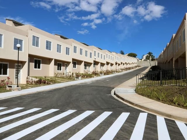 Foto do Sobrado - Sobrado com 3 dormitórios à venda, 130 m² por R$ 319.000,00 - Vila São Geraldo - São José dos Campos/SP | INDEPENDENCE NEGOCIOS IMOBILIARIOS LTDA