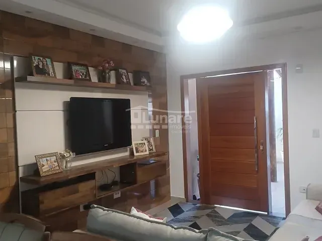 Sobrado com 225m² 3 quartos e 4 banheiros, à venda, no bairro Jardim Modelo em Suzano