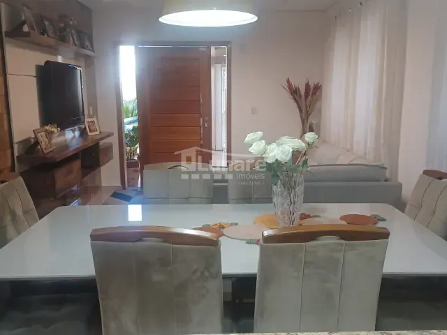 Sobrado com 225m² 3 quartos e 4 banheiros, à venda, no bairro Jardim Modelo em Suzano