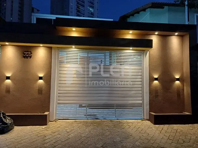 Sobrado 3 quartos e 4 banheiros, à venda, no bairro Conjunto Residencial Santa Terezinha em São Paulo