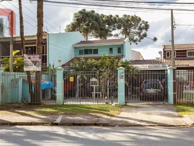 Sobrado com 183m² 3 quartos e 2 banheiros, à venda, no bairro Roseira em São José Dos Pinhais