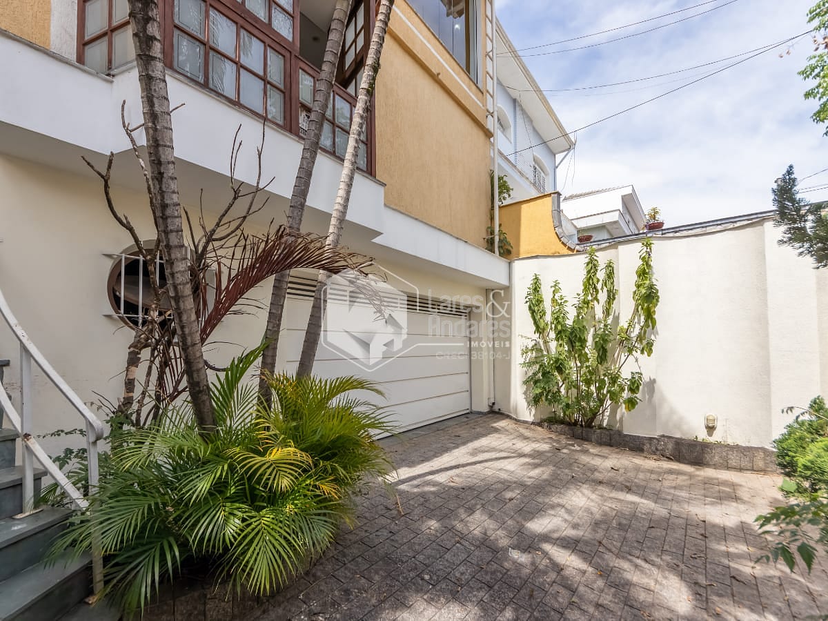 Sobrado, 3 quartos, 208 m² - Foto 2