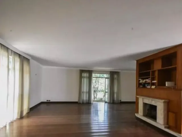 Sobrado com 635m² 4 quartos e 7 banheiros, à venda, no bairro Jardim Marajoara em São Paulo