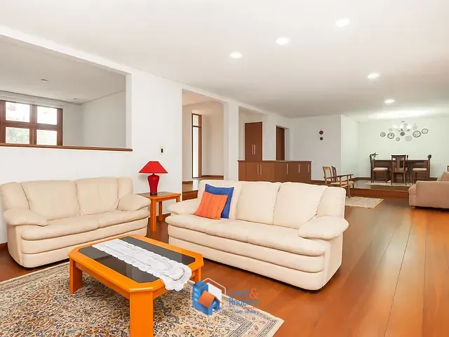 Sobrado com 651m² 4 quartos e 7 banheiros, à venda, no bairro Vila Ida em São Paulo