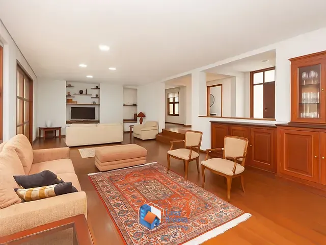 Sobrado com 651m² 4 quartos e 7 banheiros, à venda, no bairro Vila Ida em São Paulo