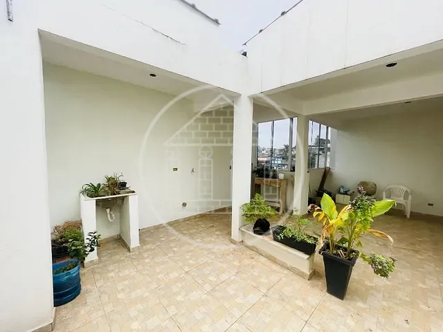 Sobrado com 125m² 6 quartos e 5 banheiros, à venda, no bairro Jardim Santa Fé (Zona Sul) em São Paulo