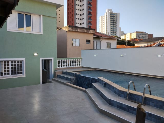 Sobrado com 340m² 6 quartos e 7 banheiros, à venda, no bairro Vila Monumento em São Paulo