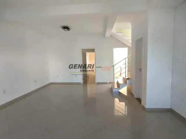 Sobrado com 150m² 3 quartos e 4 banheiros, à venda, no bairro Villaggio Di Itaici em Indaiatuba