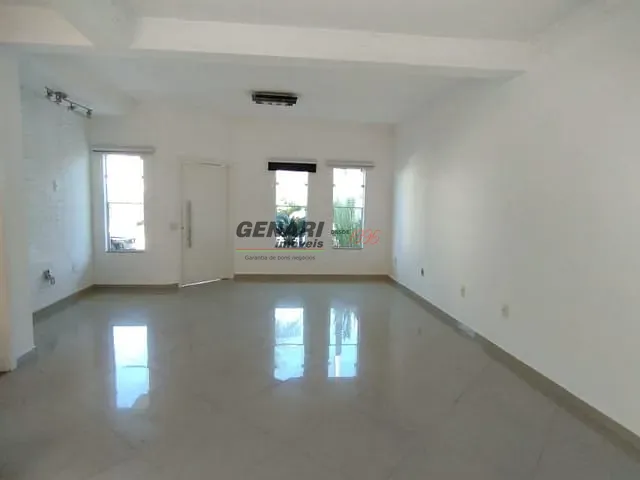 Sobrado com 150m² 3 quartos e 4 banheiros, à venda, no bairro Villaggio Di Itaici em Indaiatuba