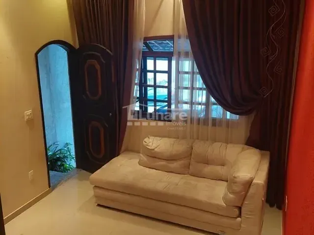 Sobrado com 125m² 4 quartos e 3 banheiros, à venda, no bairro Jardim Rubi em Mogi das Cruzes