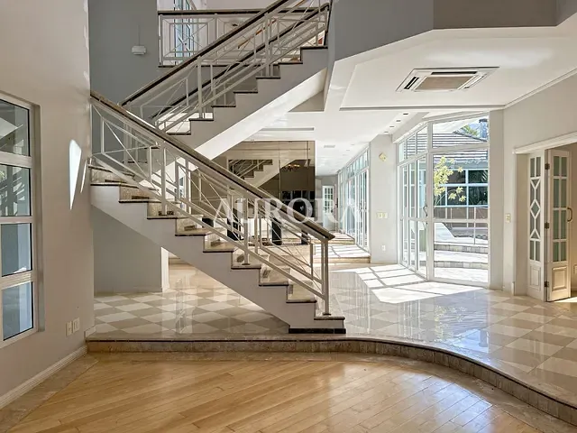Sobrado com 1102m² 4 quartos e 7 banheiros, à venda, no bairro Esperança em Londrina