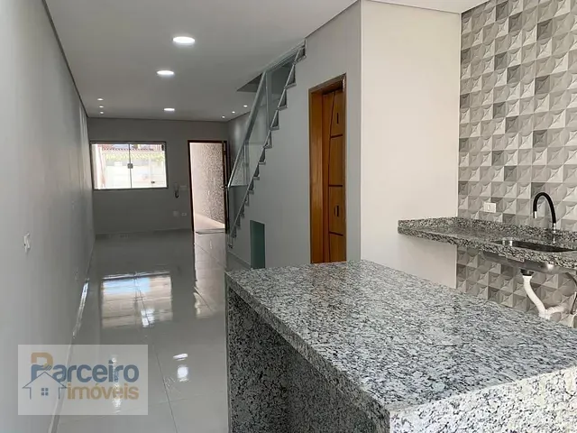 Sobrado com 120m² 3 quartos e 1 banheiro, à venda, no bairro Vila Santa Isabel em São Paulo