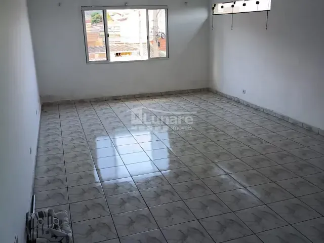 Sobrado com 130m² 3 quartos e 2 banheiros, à venda, no bairro Vila Brás Cubas em Mogi das Cruzes