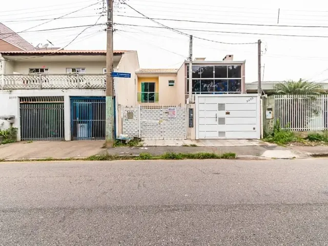 Sobrado com 72m² 3 quartos e 3 banheiros, à venda, no bairro Sítio Cercado em Curitiba