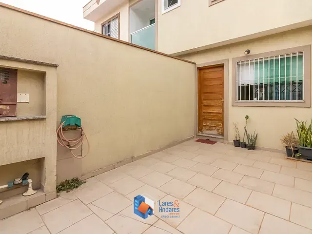 Sobrado com 241m² 2 quartos e 2 banheiros, à venda, no bairro Vila Zat em São Paulo