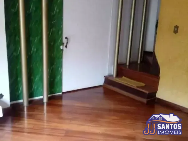 Sobrado com 240m², à venda ou para alugar, no bairro Vila Gomes Cardim em São Paulo