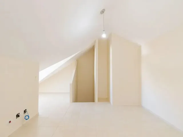 Sobrado com 121m² 4 quartos e 2 banheiros, à venda, no bairro Bairro Alto em Curitiba
