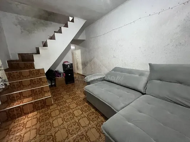 Sobrado com 139m² 3 quartos e 2 banheiros, à venda, no bairro Jardim Miranda D Aviz em Mauá