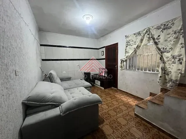 Sobrado com 139m² 3 quartos e 2 banheiros, à venda, no bairro Jardim Miranda D Aviz em Mauá