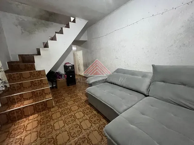 Sobrado com 139m² 3 quartos e 2 banheiros, à venda, no bairro Jardim Miranda D Aviz em Mauá