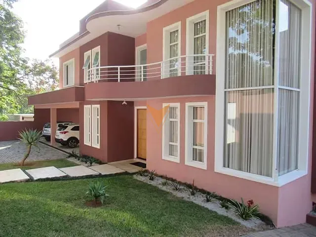Sobrado com 1296m² 4 quartos e 8 banheiros, à venda, no bairro Chácara de La Rocca em Carapicuíba