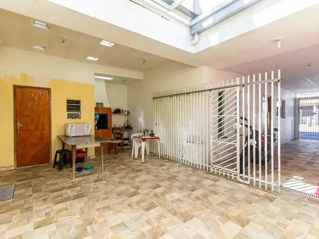 Sobrado com 160m² 5 quartos e 3 banheiros, à venda, no bairro Umbará em Curitiba