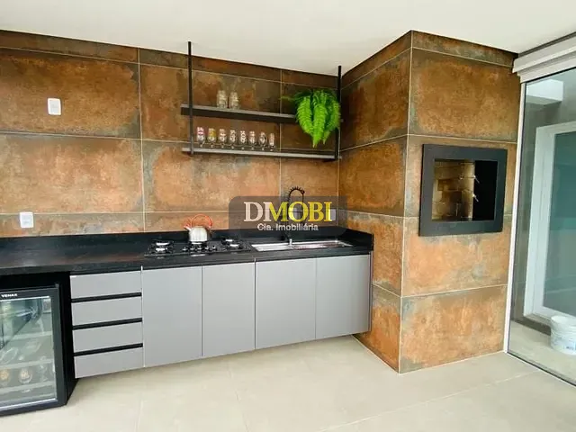 Sobrado com 211m² 3 quartos e 1 banheiro, à venda, no bairro Parque da Matriz em Cachoeirinha