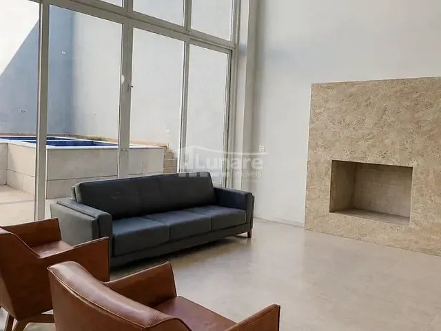 Sobrado com 695m² 6 quartos e 8 banheiros, à venda, no bairro Jardim Aracy em Mogi das Cruzes