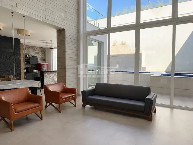Sobrado com 695m² 6 quartos e 8 banheiros, à venda, no bairro Jardim Aracy em Mogi das Cruzes