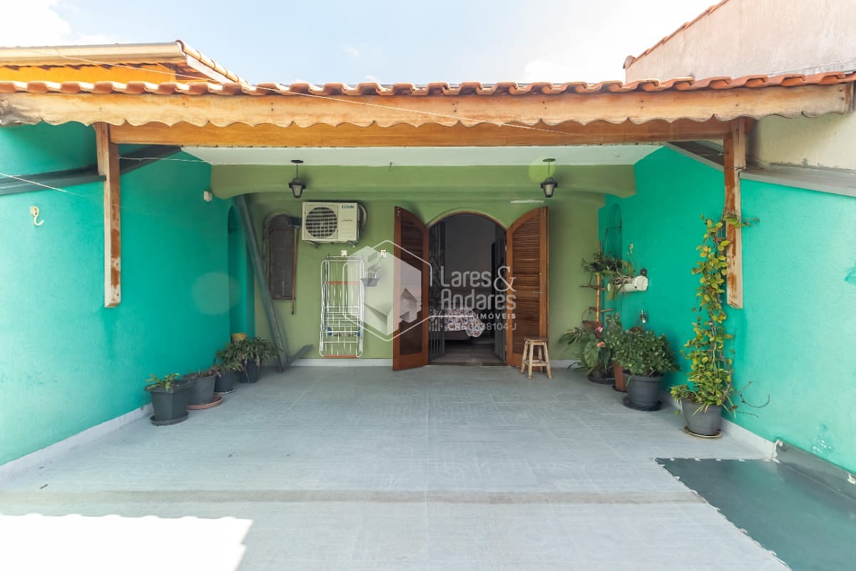 Sobrado, 3 quartos, 179 m² - Foto 1