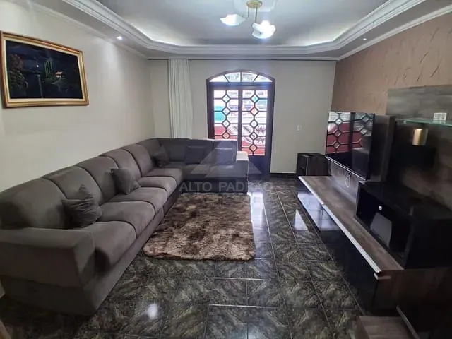 Sobrado com 125m² 4 quartos e 3 banheiros, à venda, no bairro Jardim Itapark em Mauá