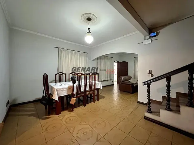 Sobrado com 194m² 3 quartos e 3 banheiros, à venda, no bairro Centro em Indaiatuba
