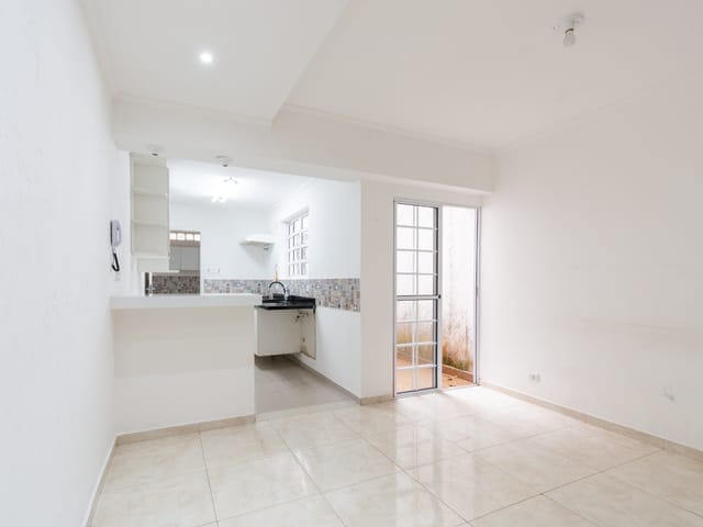 Foto do Sobrado - Sobrado para venda em Aclimação com 3 quartos, sendo 1 suíte, 140m² | Lares e Andares Imóveis