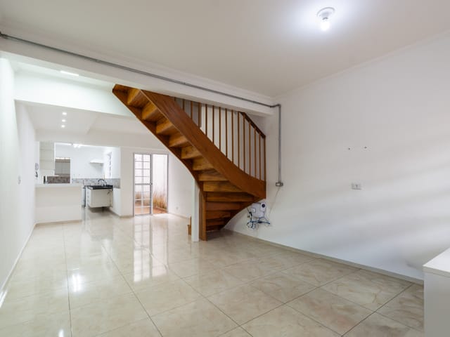 Foto do Sobrado - Sobrado para venda em Aclimação com 3 quartos, sendo 1 suíte, 140m² | Lares e Andares Imóveis