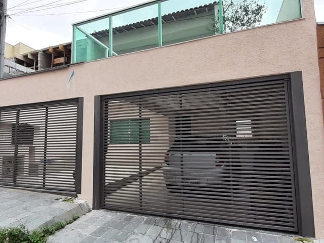 Sobrado com 240m², à venda, no bairro Vila Santa Isabel em São Paulo