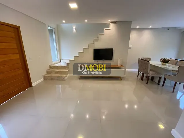 Sobrado com 200m² 3 quartos e 2 banheiros, à venda, no bairro Loteamento Jardim Timbaúva em Gravataí