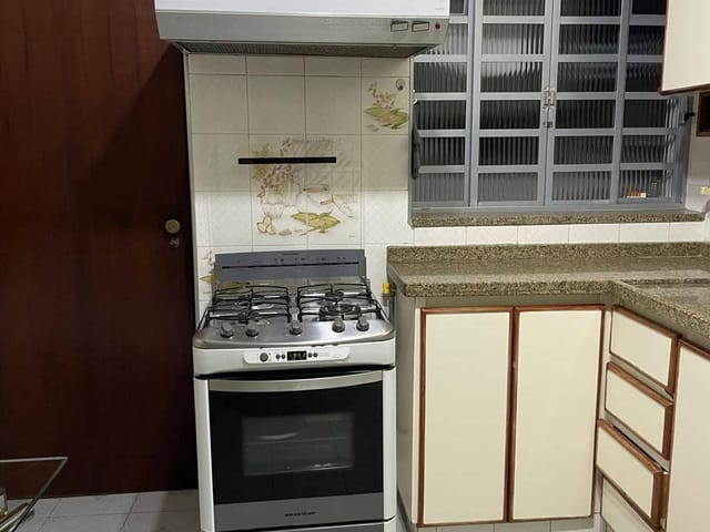 Sobrado com 180m² 4 quartos e 2 banheiros, à venda, no bairro Cambuci em São Paulo