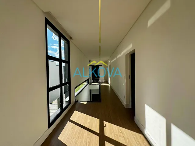 Sobrado com 460m² 5 quartos e 6 banheiros, à venda, no bairro Condomínio Residencial Alphaville em São José dos Campos