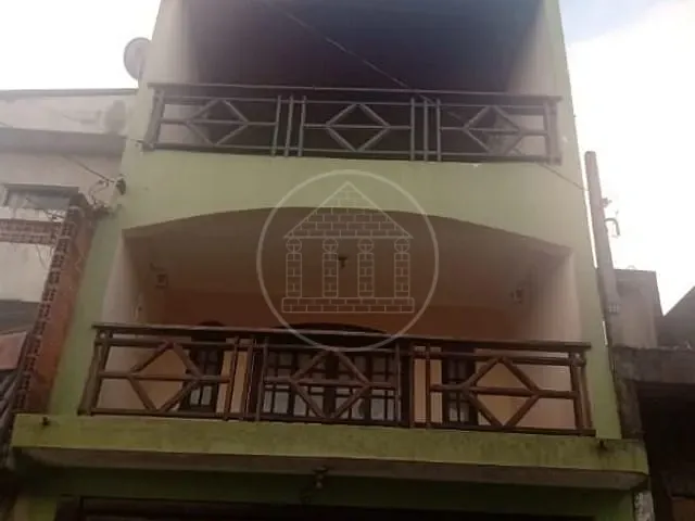Sobrado com 125m² 3 quartos e 2 banheiros, à venda, no bairro Balneário São José em São Paulo