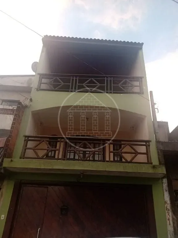 Sobrado, 3 quartos, 200 m² - Foto 1