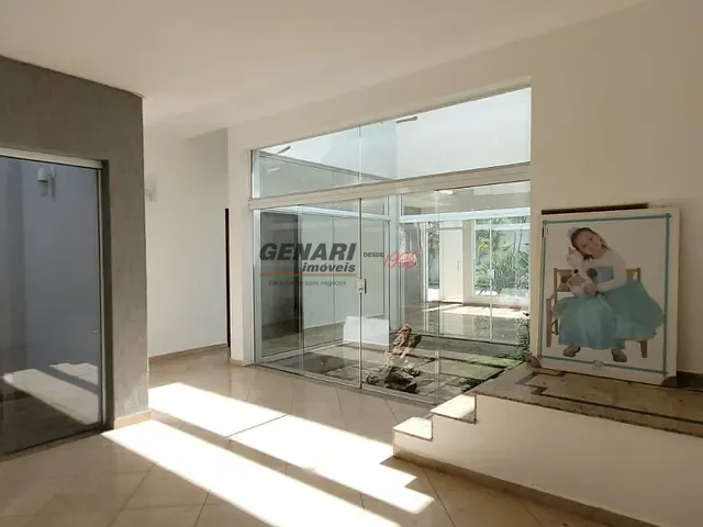 Sobrado com 720m² 5 quartos e 4 banheiros, à venda ou para alugar, no bairro Chácara Areal em Indaiatuba