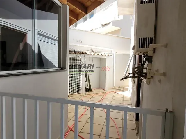 Sobrado com 720m² 5 quartos e 4 banheiros, à venda ou para alugar, no bairro Chácara Areal em Indaiatuba