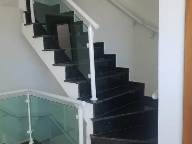 Sobrado 2 quartos e 2 banheiros, à venda, no bairro Vila Paranaguá em São Paulo