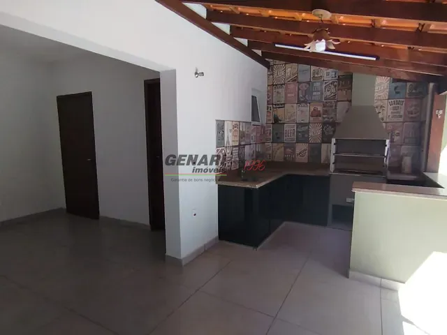 Sobrado com 150m² 3 quartos e 4 banheiros, à venda, no bairro Parque São Lourenço em Indaiatuba