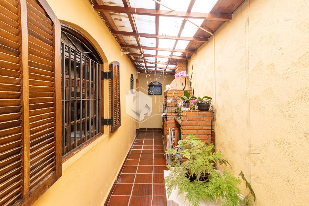 Sobrado, 4 quartos, 267 m² - Foto 1