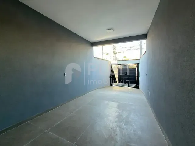 Sobrado 3 quartos e 2 banheiros, à venda, no bairro Vila Mazzei em São Paulo