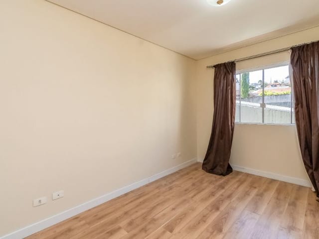 Sobrado com 108m² 3 quartos e 3 banheiros, para alugar, no bairro Bairro Alto em Curitiba