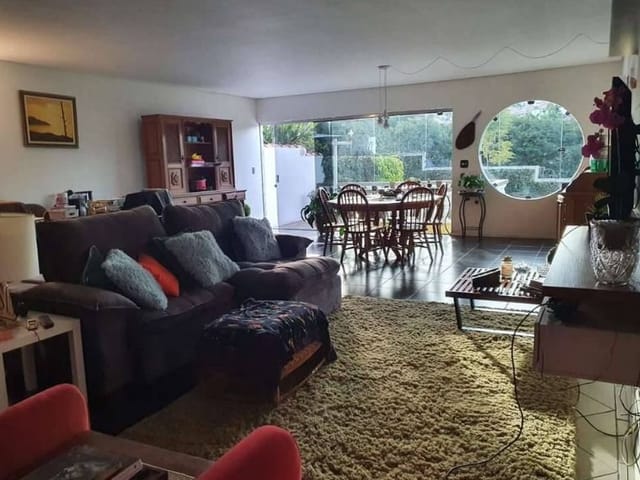 Sobrado com 360m² 3 quartos e 5 banheiros, à venda ou para alugar, no bairro Horizontal Park em Cotia